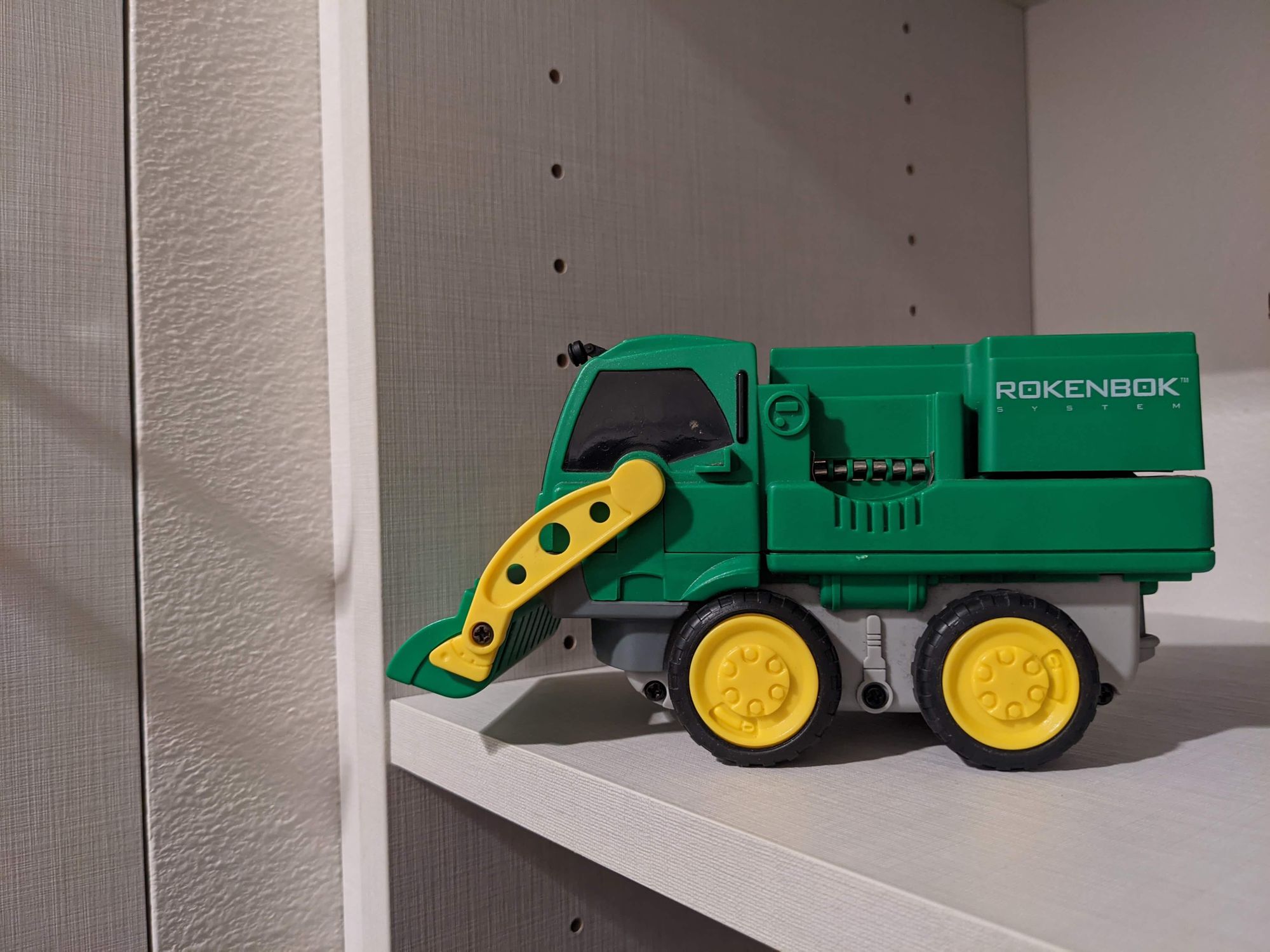 Rokenbok cheap dump truck